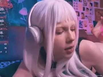 babe_moister from Chaturbate