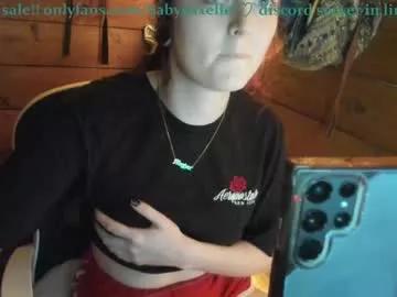 babygaxelle from Chaturbate
