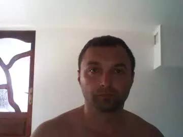 baiat_frumusel from Chaturbate