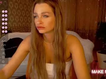 barbie_kiss1 from Chaturbate