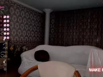 barbie_kiss1 from Chaturbate