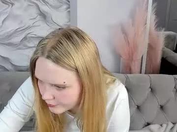 barbie_staze from Chaturbate