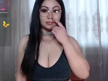 batari_giya from Chaturbate