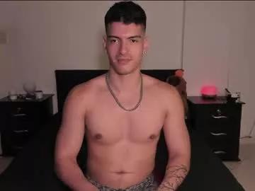 bbbeachboy from Chaturbate