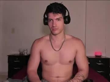 bbbeachboy from Chaturbate
