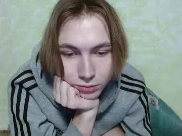 bebrovanatoly from Chaturbate