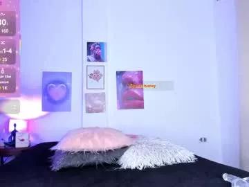 bell_popper from Chaturbate