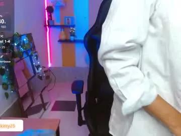 bella__kitty from Chaturbate