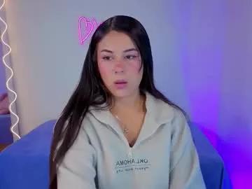 bella__tay from Chaturbate