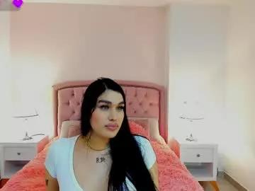 bella__wood from Chaturbate