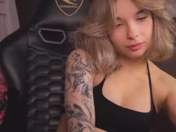 bella_alita from Chaturbate