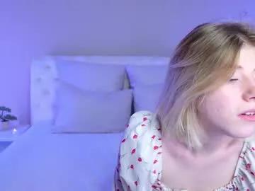 bella_amoury from Chaturbate