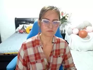 bella_ghisell from Chaturbate