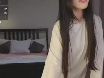 bella_hayes from Chaturbate