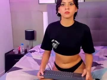 bella_rose7 from Chaturbate