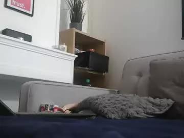 bella_sexy_feet from Chaturbate