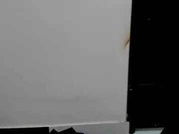 bella_smit_ from Chaturbate