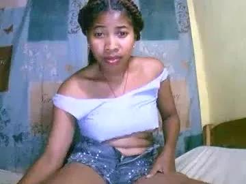 bellaena from Chaturbate
