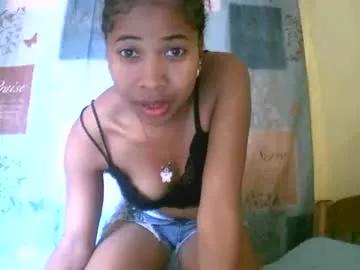 bellaena from Chaturbate