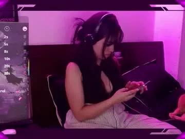 bellamoteluna from Chaturbate