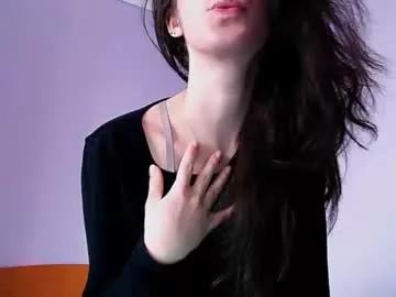 bellaqueen0701 from Chaturbate