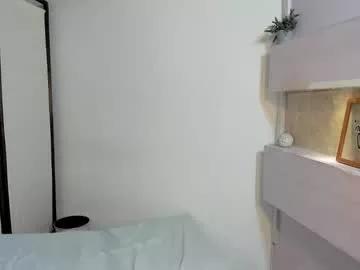 bellasky4 from Chaturbate