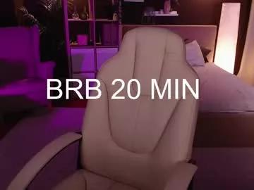 bellla_haddid from Chaturbate