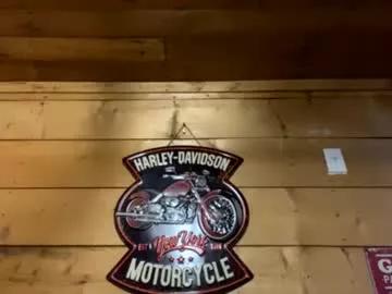 bellsy122 from Chaturbate