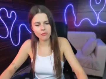 berry_alma from Chaturbate