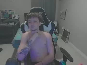 bestwhiteboy from Chaturbate is Freechat