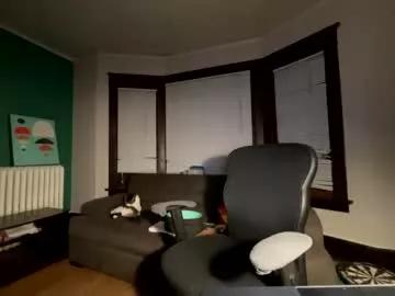 bigbearlittlebear2 from Chaturbate