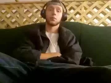 biggestboiiii from Chaturbate