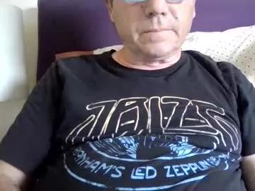 billybangsbitches from Chaturbate