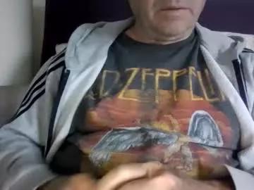billybangsbitches from Chaturbate