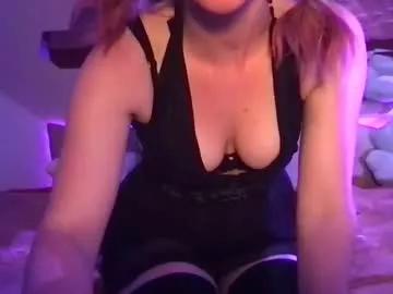 bittybunnybby from Chaturbate
