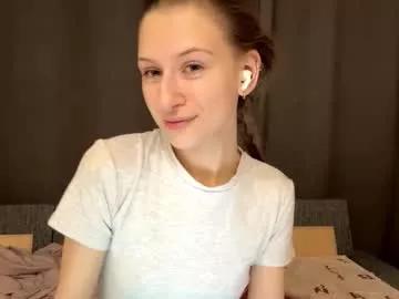 bloody_babe from Chaturbate