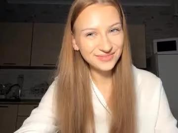bloody_petal from Chaturbate