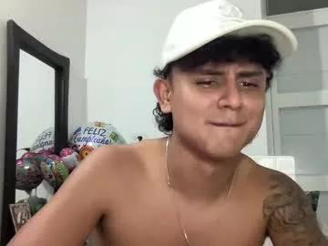 bob_pettersonn from Chaturbate