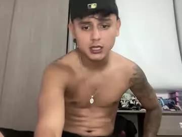 bob_pettersonn from Chaturbate
