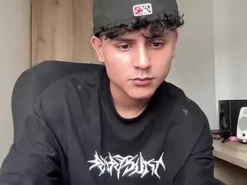 bob_pettersonn from Chaturbate
