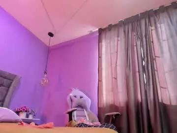 bombalatina_tb from Chaturbate