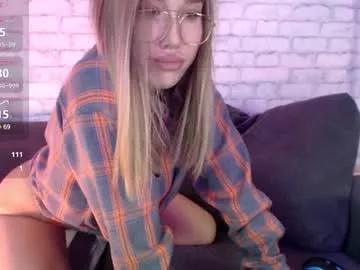 bonbon_aria from Chaturbate