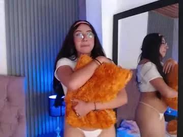 bonnali_lune from Chaturbate