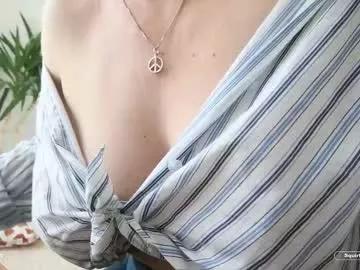 boobsgwendy from Chaturbate