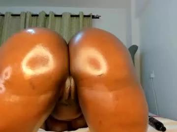 bubble_big_booty from Chaturbate