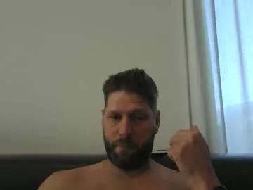 bubblebee1982 from Chaturbate