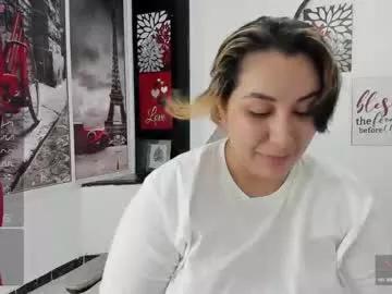 bulluelito from Chaturbate
