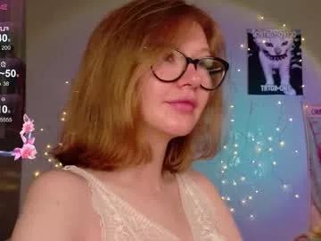 bunny_batters18 from Chaturbate