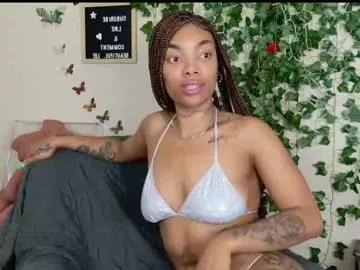 butterflybootyy from Chaturbate
