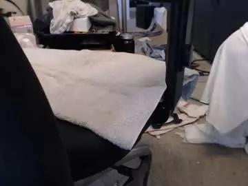 buzz52 from Chaturbate